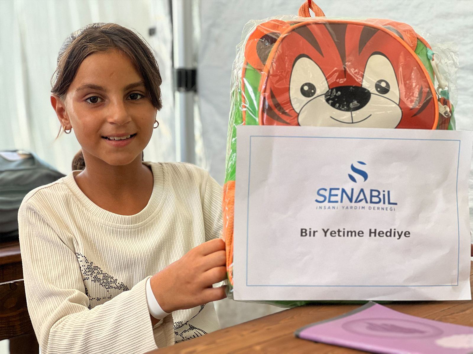 Bir Yetimin Umudu Olun